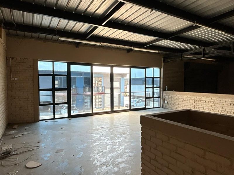 399 sqm Warehouse To Let | Secure Park | Prime Pomona Location - Photo 3