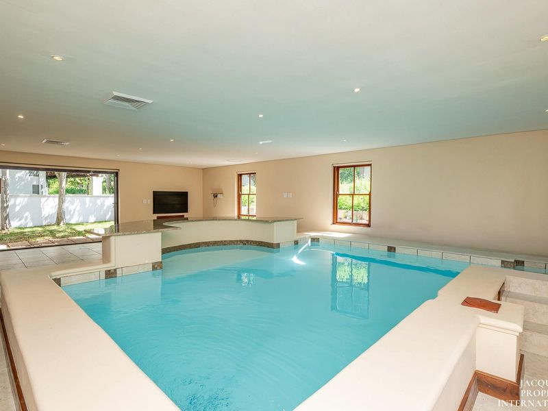 Sophisticated 3-Bedroom Home - De Zalze Estate - Photo 10