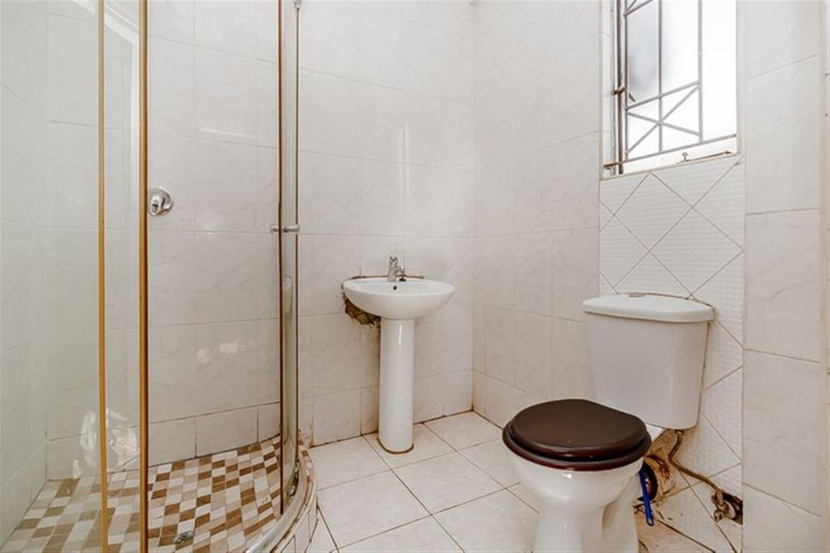 Cottage To Rent in Protea Glen, Soweto - Photo 5