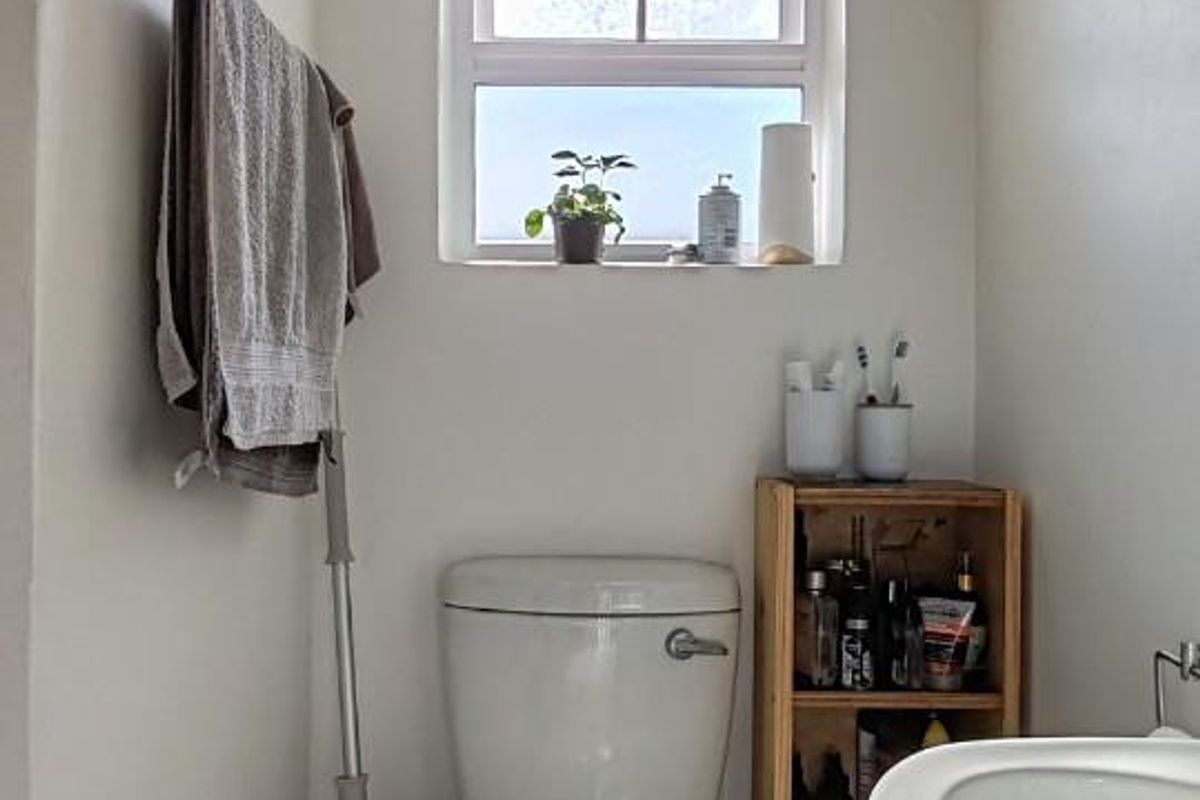 Elegant Studio Apartment in Bergvliet Vistas - Photo 3