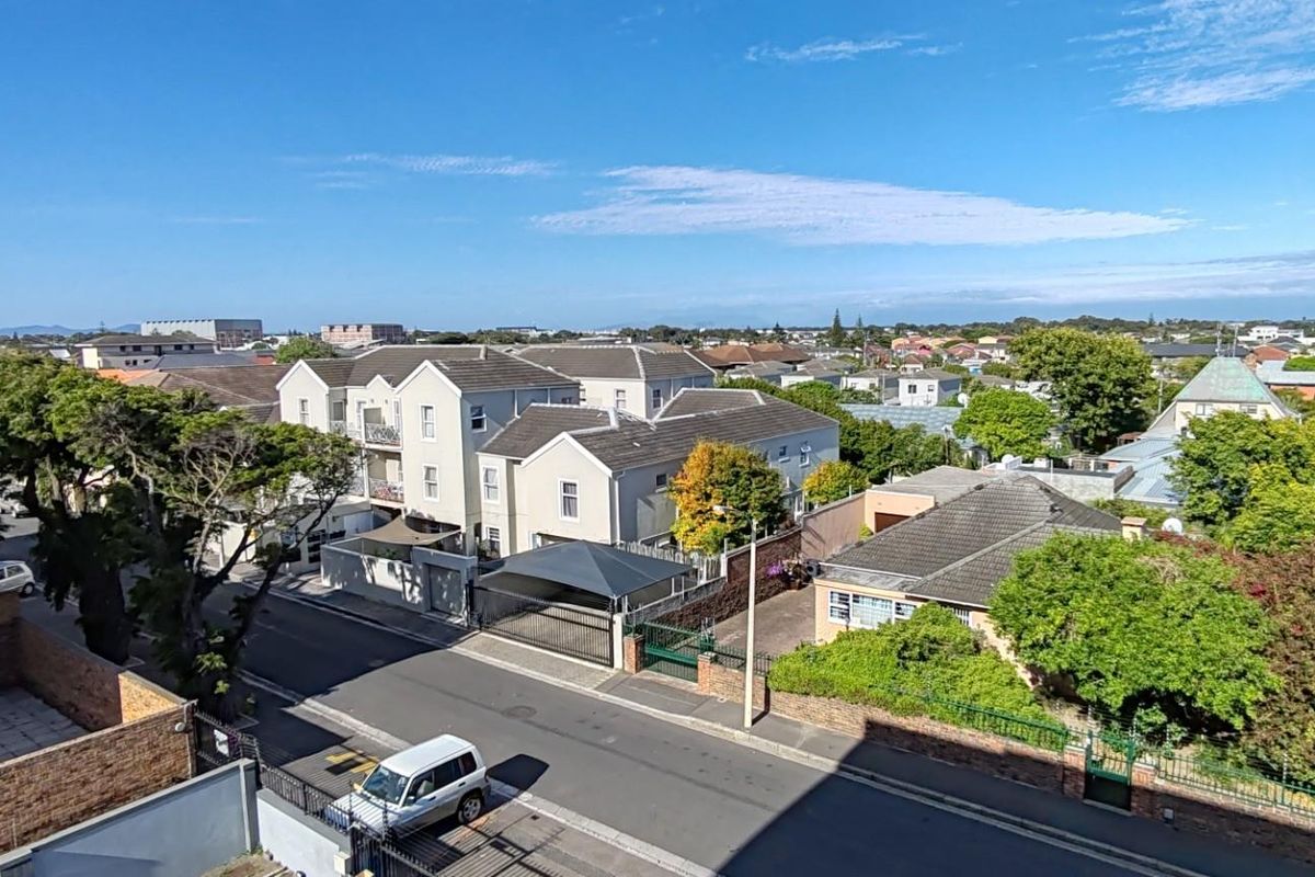 Elegant Studio Apartment in Bergvliet Vistas - Photo 5