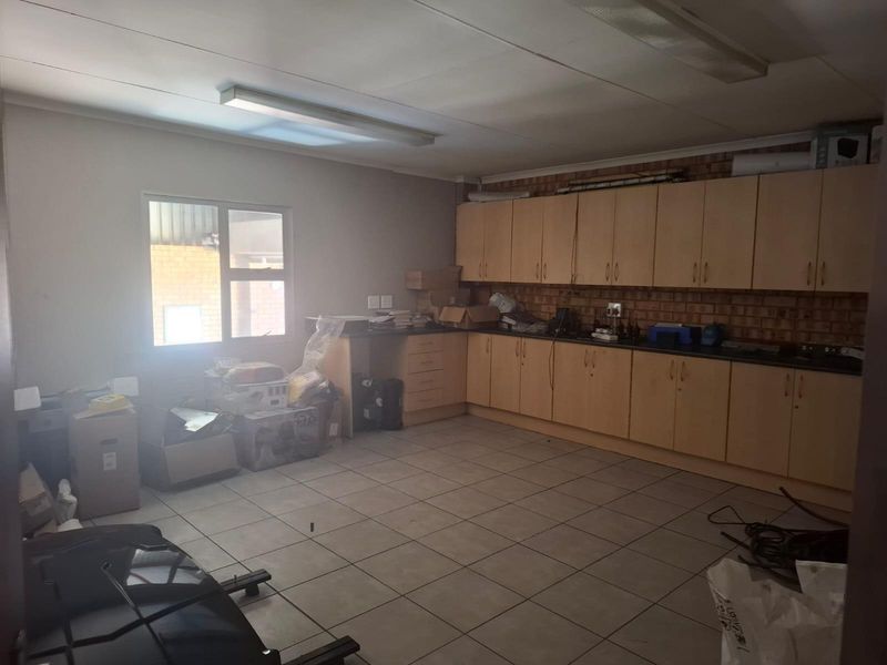 Business To Rent in Middelburg - Photo 10