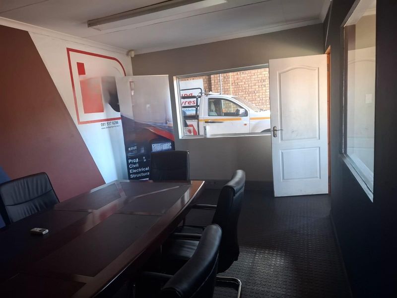 Business To Rent in Middelburg - Photo 4