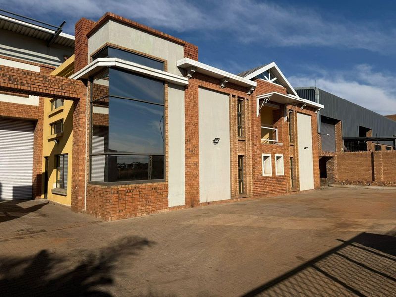 Commercial Property For Sale in SAE Business Park, Middelburg - Photo 9