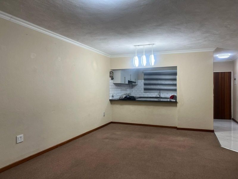 3 bed 2bath ground floor cluster home - Photo 8