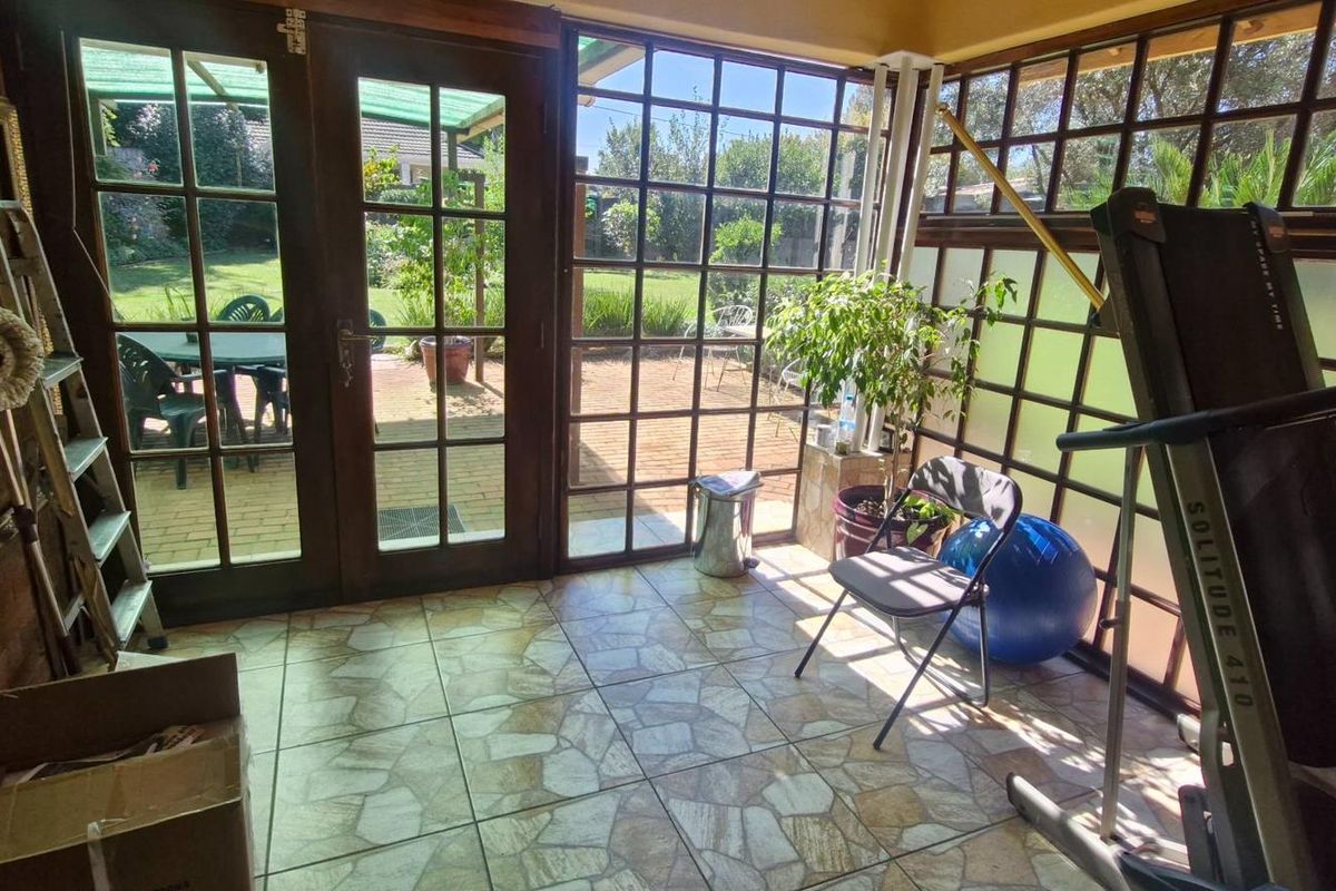 House For Sale in Marlands, Germiston - Photo 5