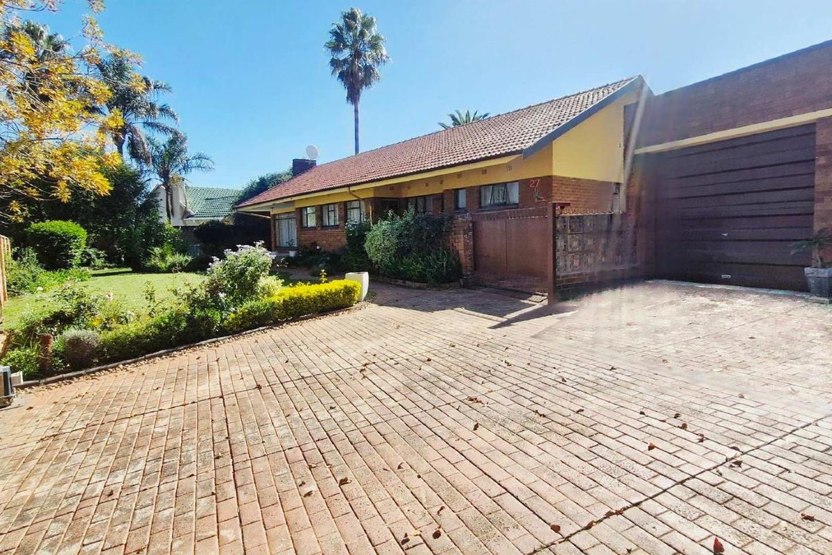 House For Sale in Marlands, Germiston - Photo 2