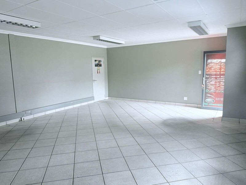 Workshop To Let Vaalbank Middelburg - Photo 7