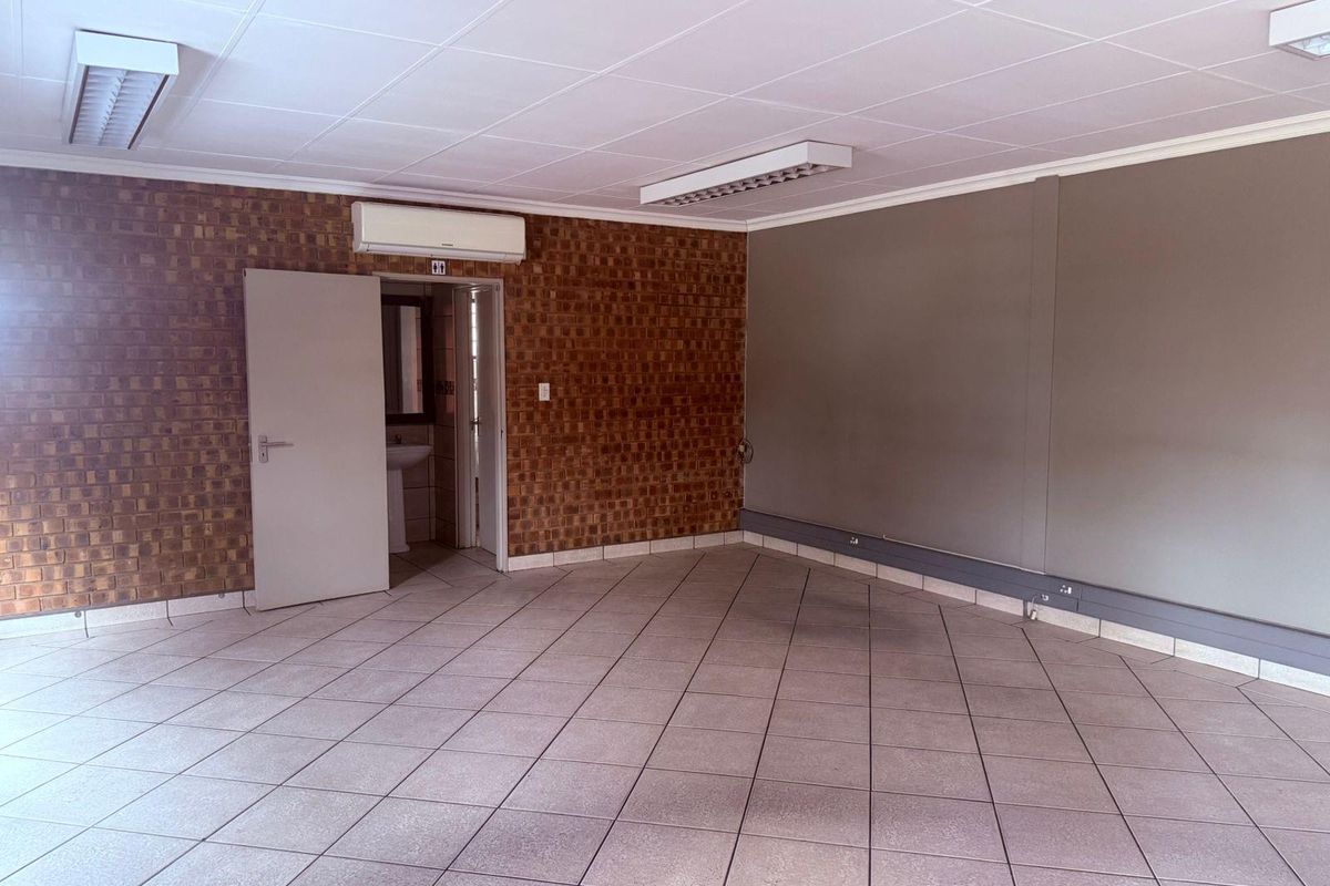 Workshop To Let Vaalbank Middelburg - Photo 5