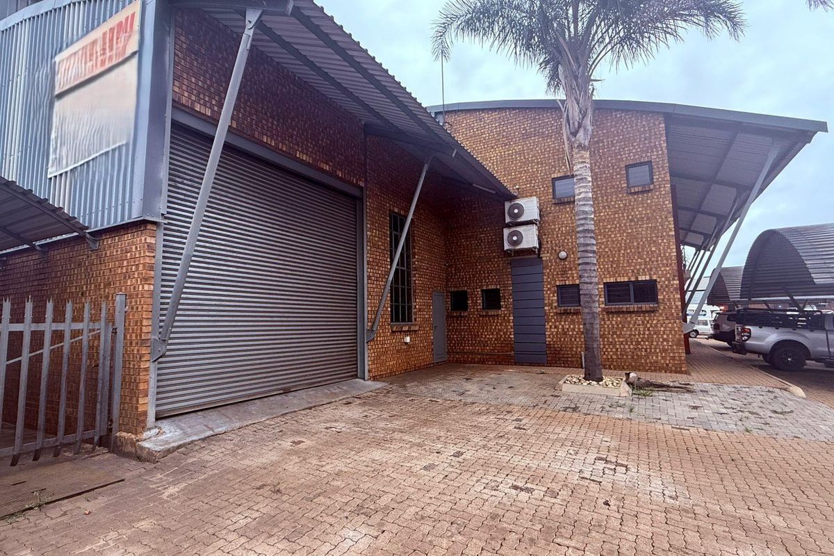 Workshop To Let Vaalbank Middelburg - Photo 3