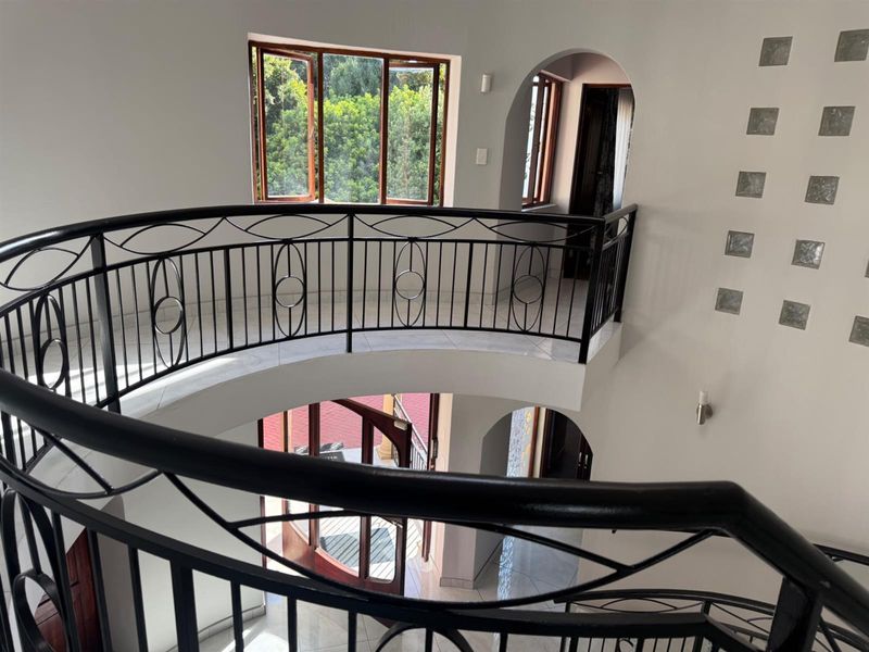 House For Sale in Blue Valley Golf Estate, Centurion - Photo 10