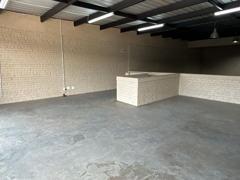 396 sqm Affordable Warehouse To Let | Secure Park | Pomona - Photo 7