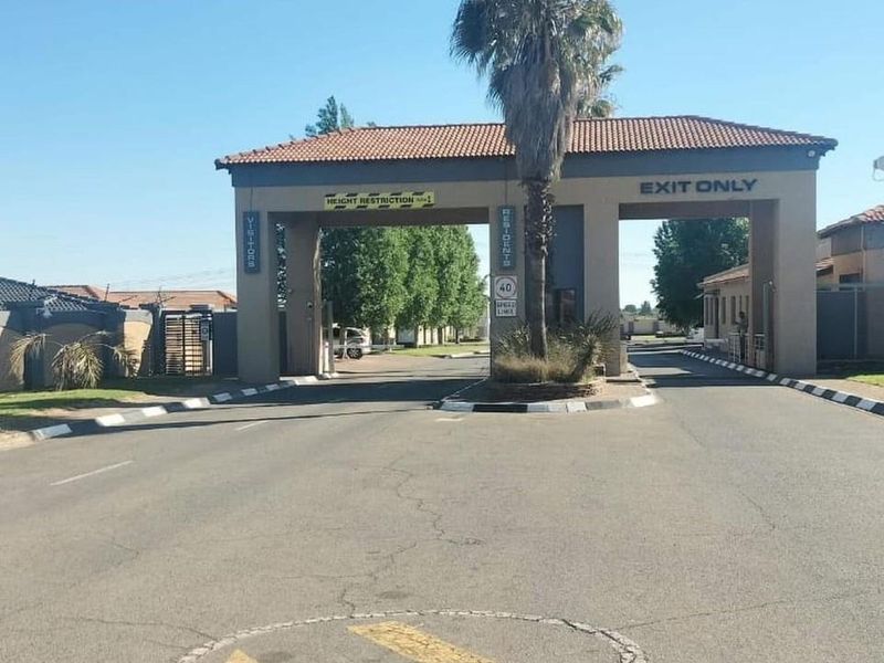 Vacant Land For Sale in Eligwa Estate, Three Rivers East, Vereeniging - Photo 2