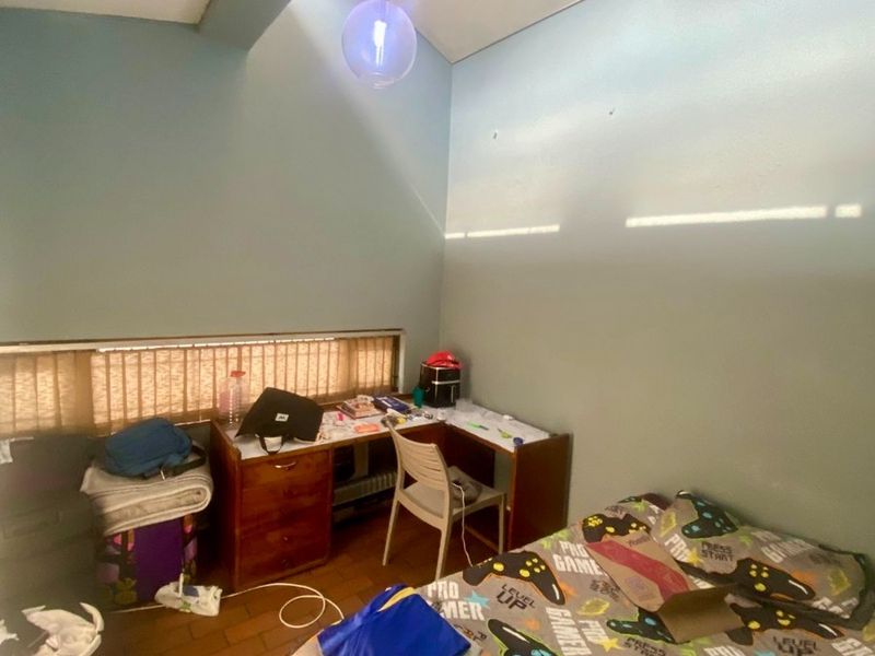 Room To Rent in Auckland Park, Johannesburg - Photo 2