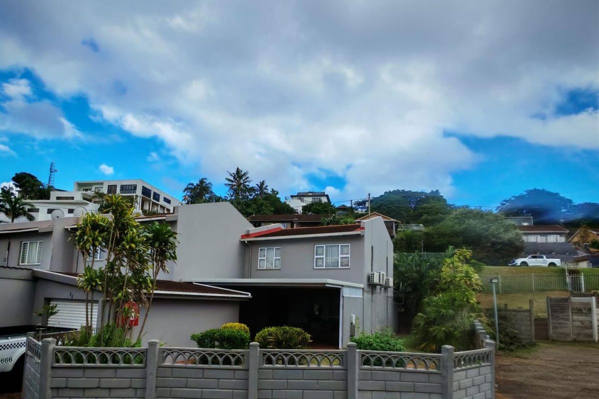 Brighton Sands duplex Bluff, Durban, KwaZulu Natal - Photo 2