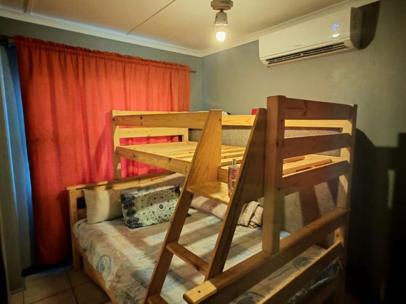 Brighton Sands duplex Bluff, Durban, KwaZulu Natal - Photo 10