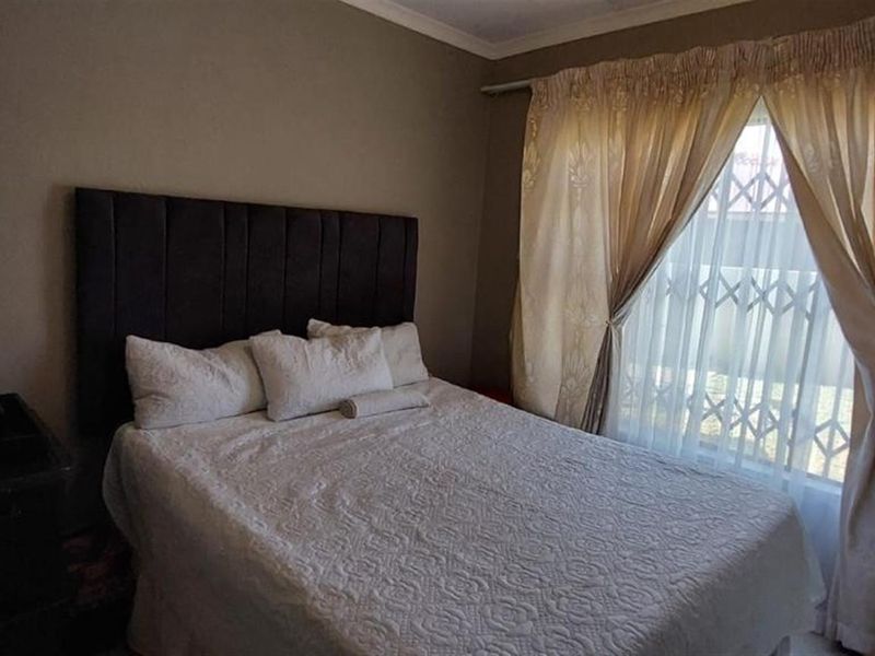 House For Sale in Rosslyn, Akasia - Photo 8