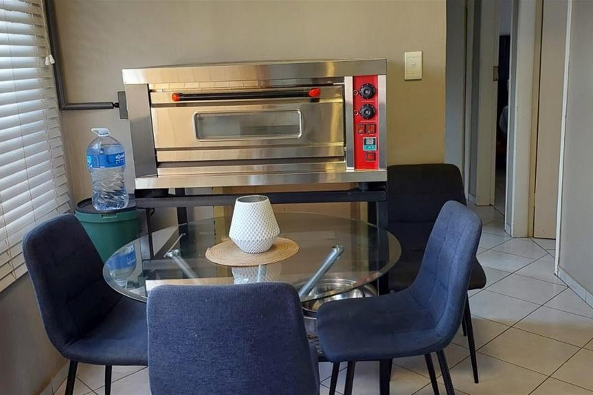 House For Sale in Rosslyn, Akasia - Photo 3