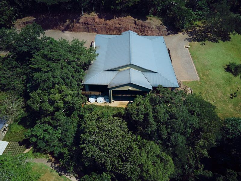 A Rare 3.43 Hectare Luxury Estate in Waterfall - Photo 4