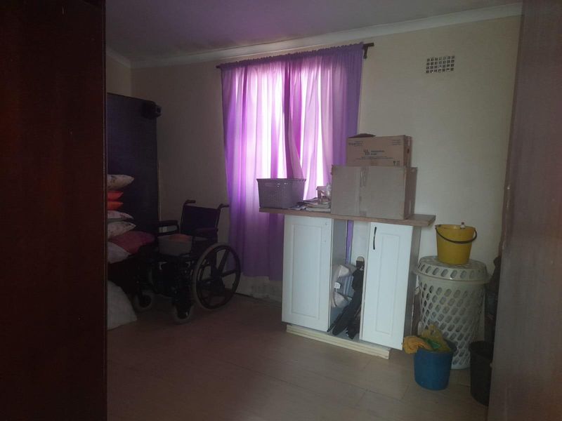 2-Bedroom Home in Rusthof, Strand - Photo 9