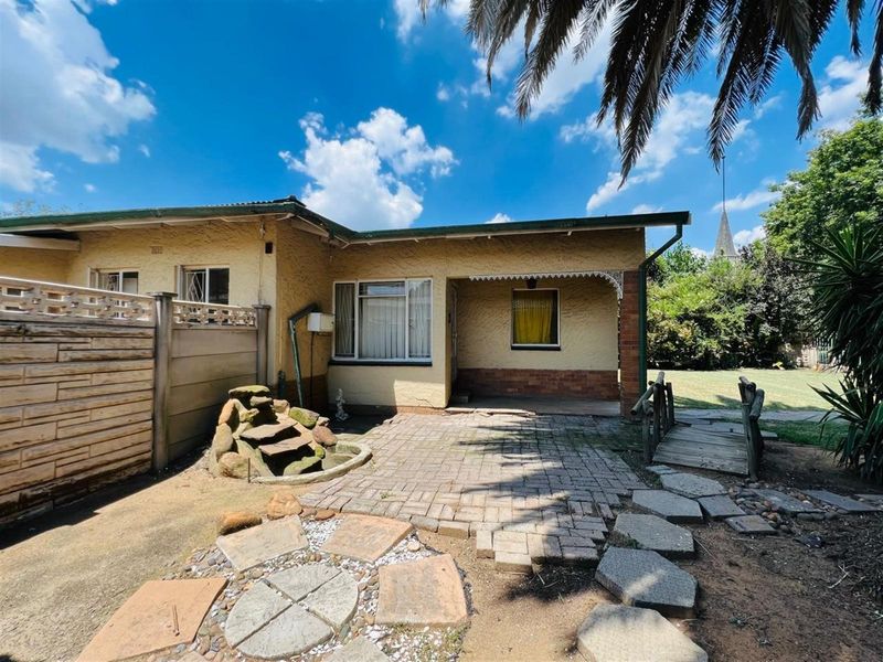 House For Sale in Sasolburg Central, Sasolburg (Student Accommodation) - Photo 4