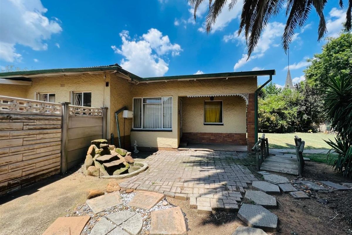 House For Sale in Sasolburg Central, Sasolburg (Student Accommodation) - Photo 4