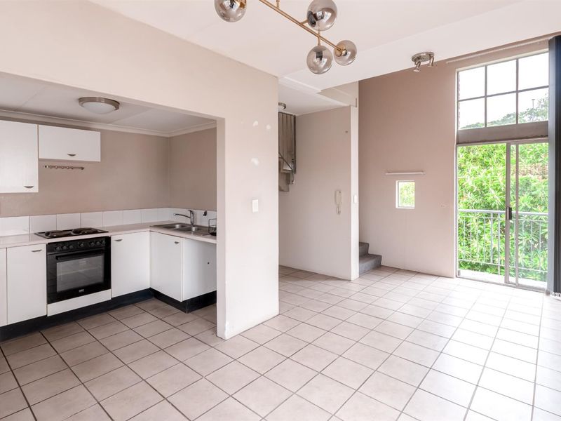 1 Bedroom Loft in Houghton Village High Rental Demand Investment Opportunity - Photo 4