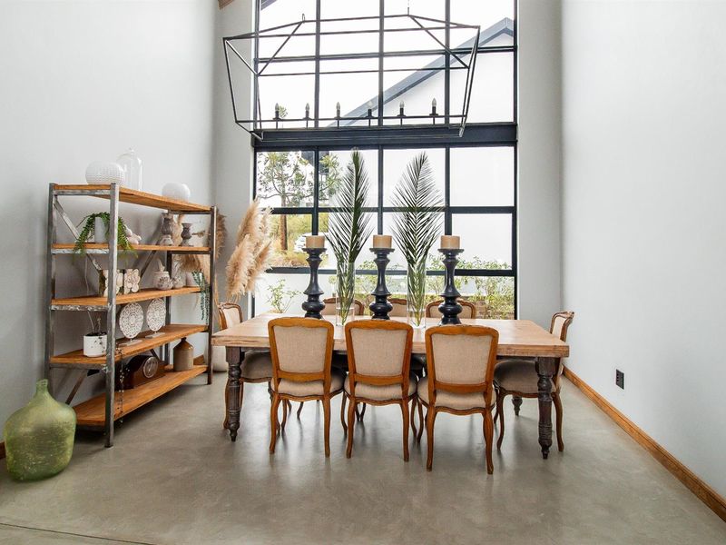 A RARE MASTERPIECE OF DISTINCTION | R13 MILLION - Photo 7