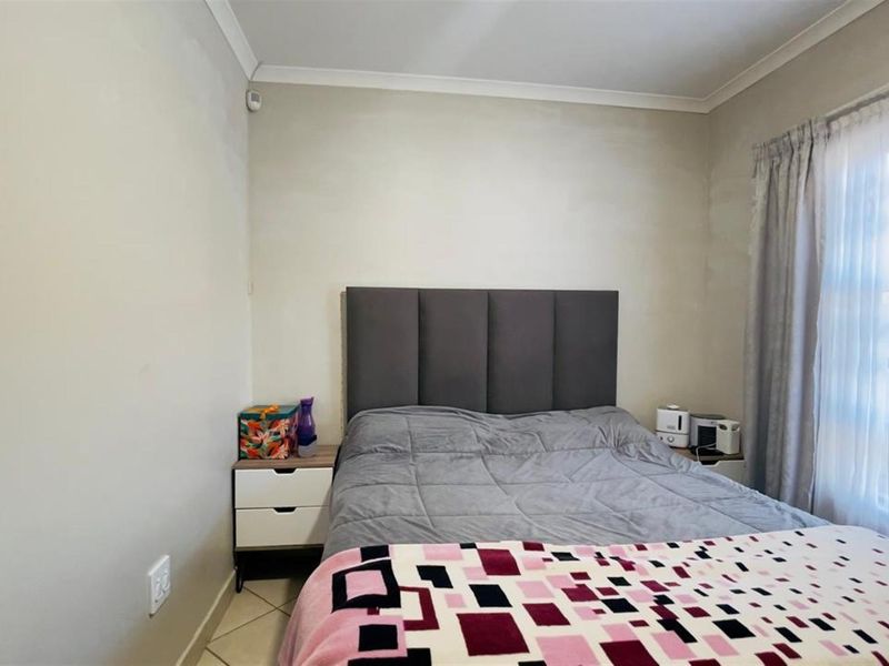 House For Sale in The Orchards, Akasia - Photo 9