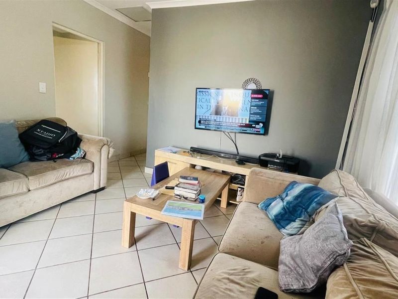 House For Sale in The Orchards, Akasia - Photo 4