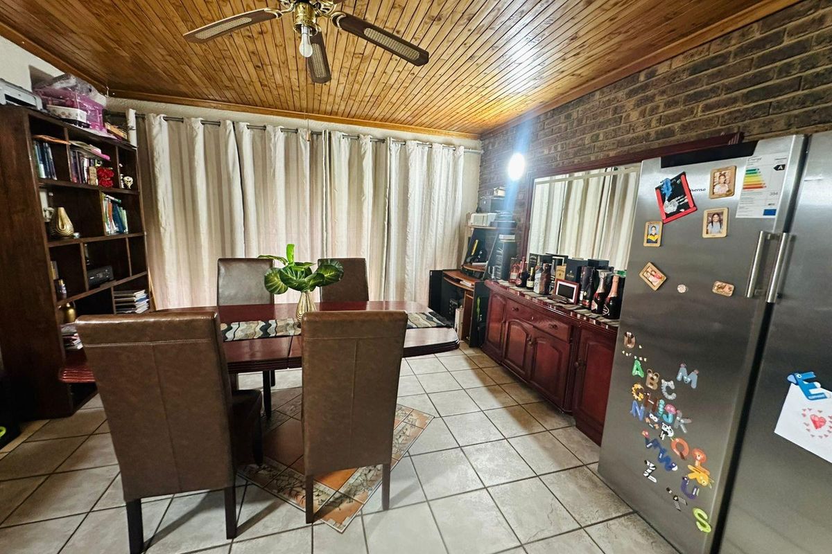 House For Sale in Del Judor Ext 1, Del Judor, Witbank - Photo 5