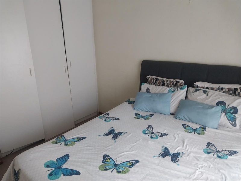 2 Bedroom Townhouse for Sale in Rembrandt Park - Photo 9