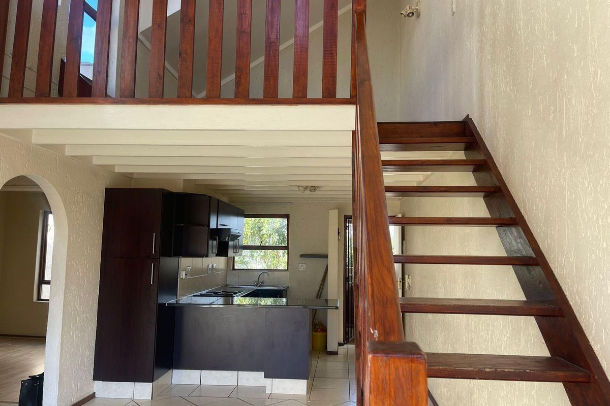 2 Bed 1 bath loft - Photo 4