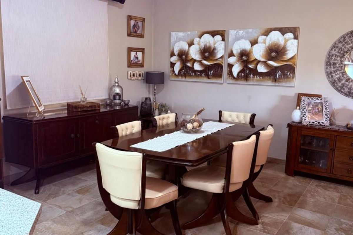 House for Sale in Ritchie - Photo 4