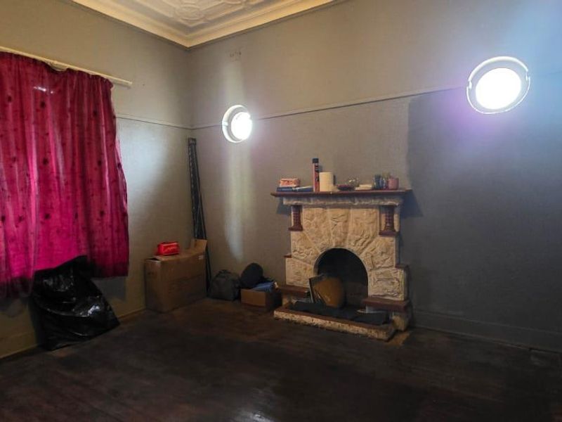 House For Sale in Springs Central, Springs - Photo 7