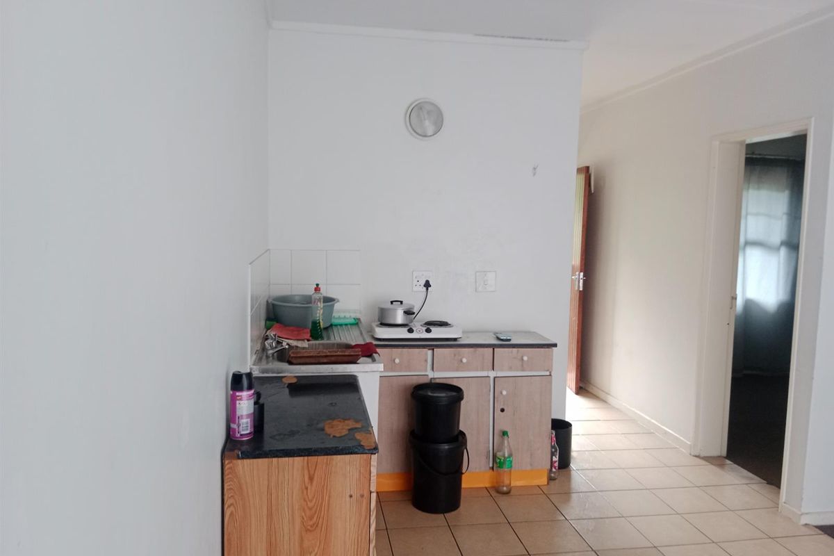 Apartment For Sale in Ridgeview, Durban, KwaZulu Natal - Photo 2