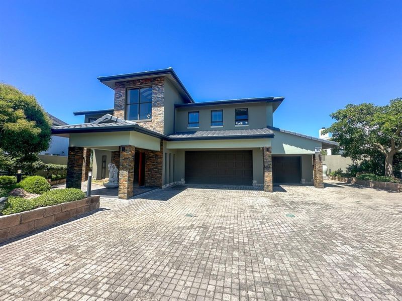 Spacious Panoramic Perfection Pairing Pristine Oceans with Majestic Outeniqua Peaks - Photo 3