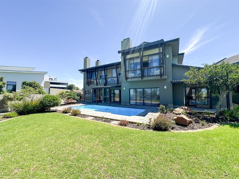 Spacious Panoramic Perfection Pairing Pristine Oceans with Majestic Outeniqua Peaks - Photo 7