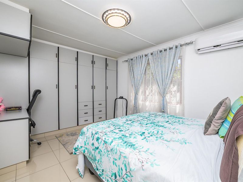 House For Sale in Avoca, Durban, KwaZulu Natal - Photo 4