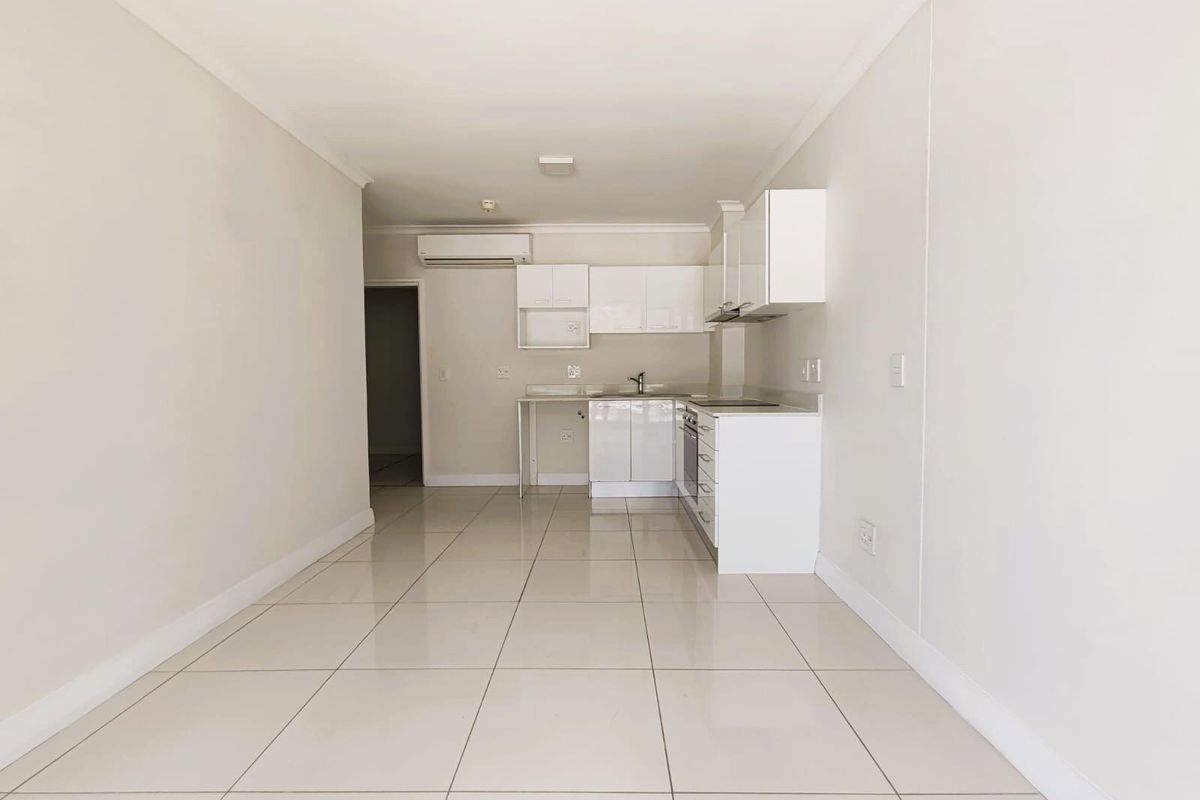 No Transfer Duty!!! Apartments For Sale in Zonnebloem, Cape Town - Photo 5