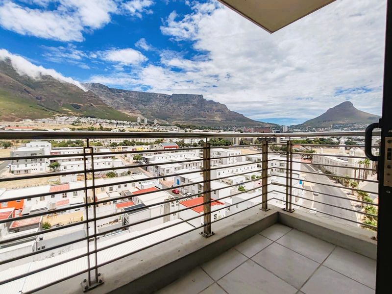 No Transfer Duty!!! Apartments For Sale in Zonnebloem, Cape Town - Photo 1