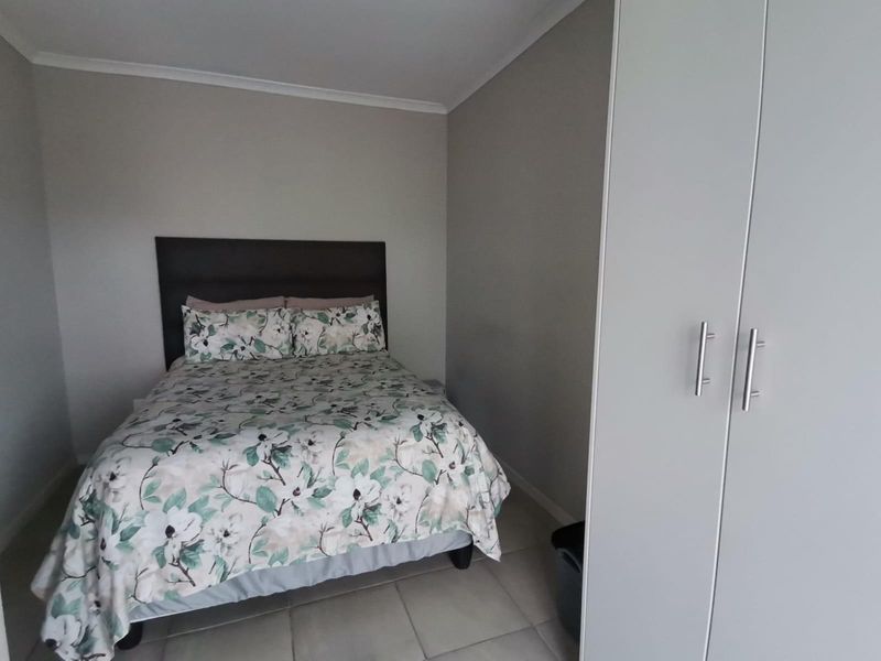 1 Bedroom Apartment For Sale in La Vie Estate, Paarl - Photo 8