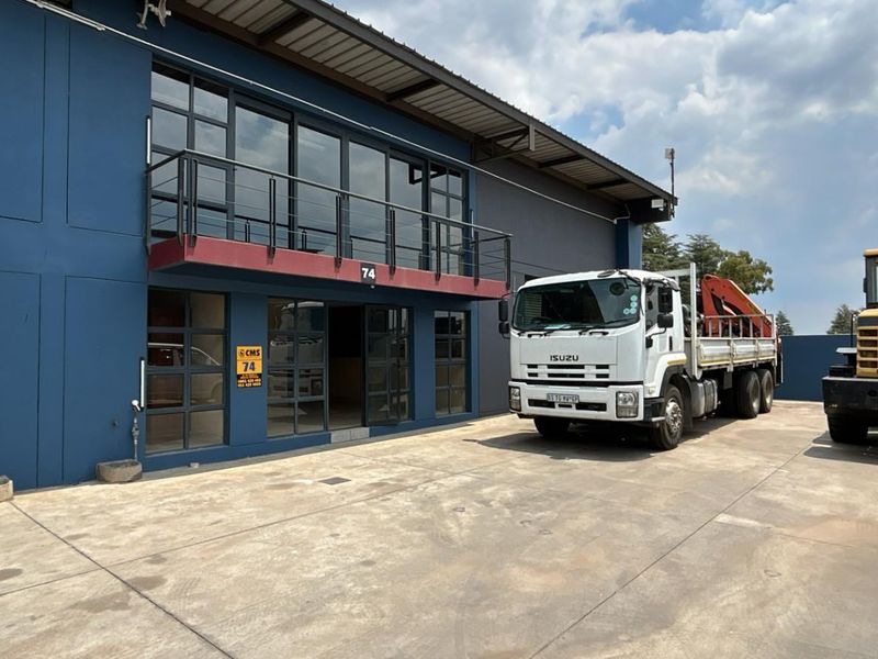 334 sqm Warehouse To Let | Secure Park | 10 Minutes from OR Tambo - Photo 4
