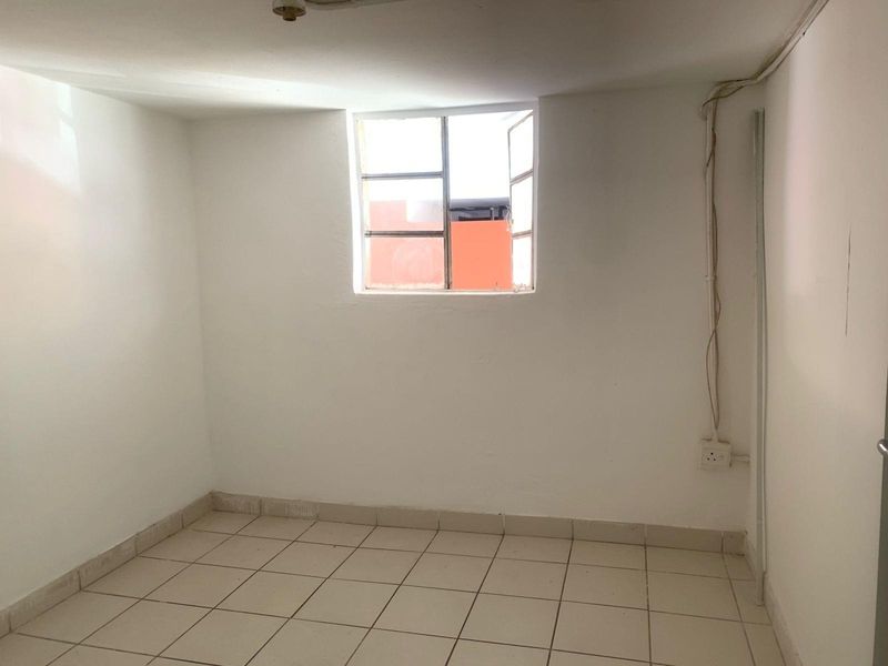 Apartment For Sale in Pietermaritzburg Central, Pietermaritzburg, KwaZulu Natal - Photo 2