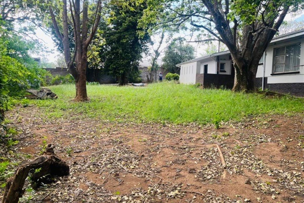 Investment Opportunity:Ideal Student Accomodation on Expansive 2 192 sqm erf - Photo 4