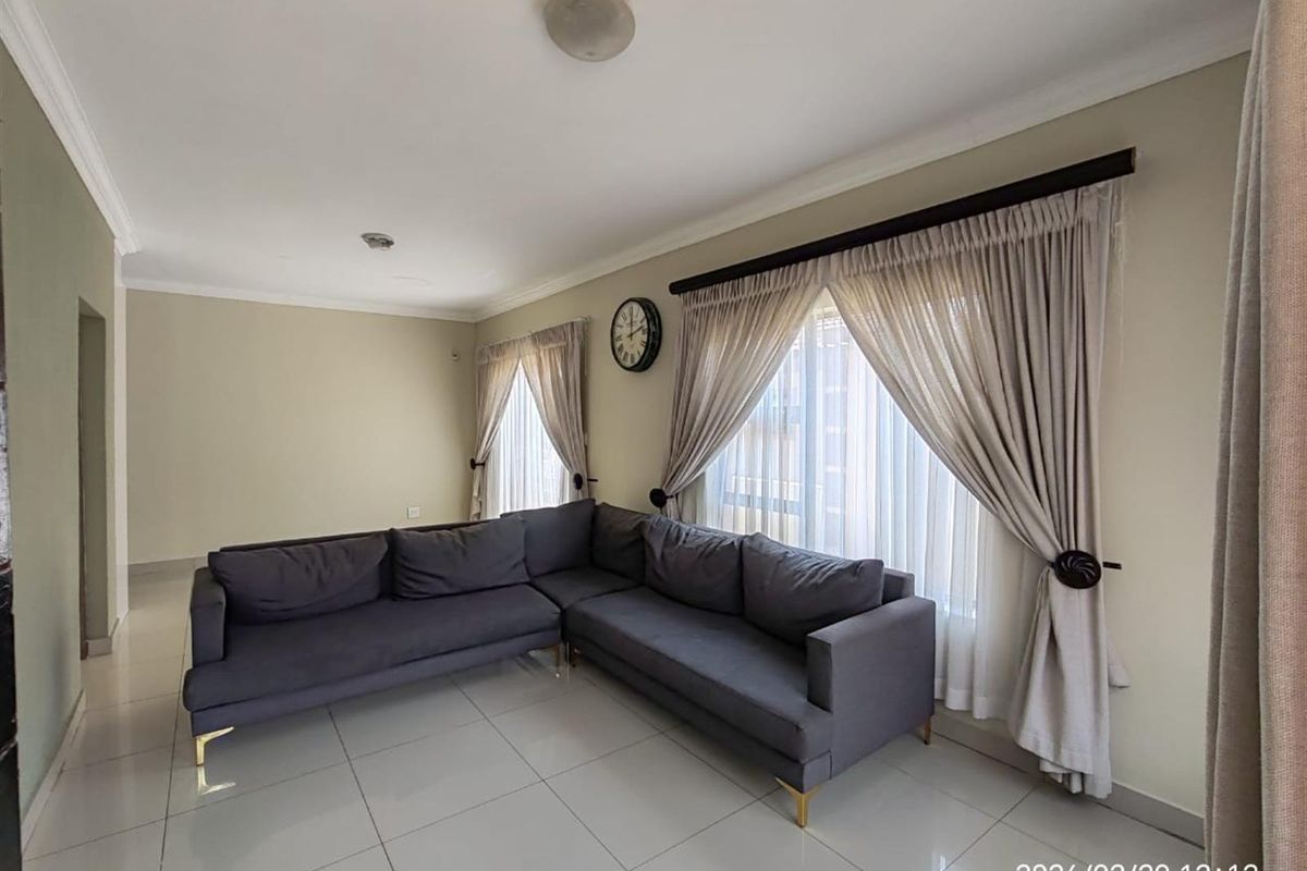 Modern 3-Bedroom Cluster in Secure Estate - Move-In Ready - Photo 2