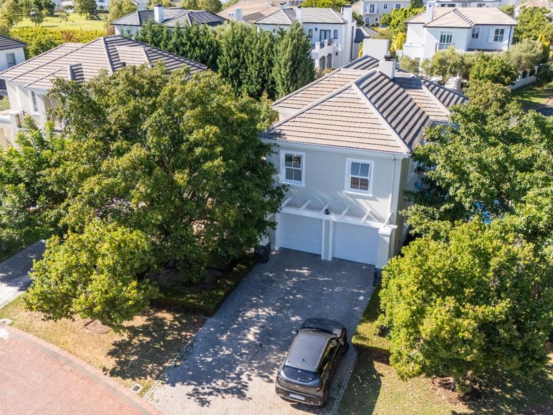 4 Bedroom House for Sale in Val de Vie Estate - Photo 2