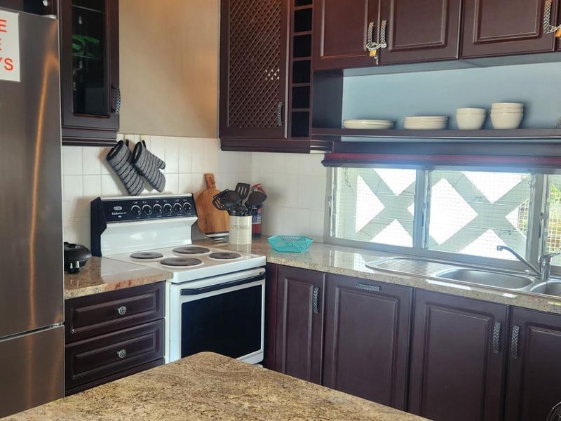 Spectacular Sea-View Apartment with Direct Beach Access at Thompsons Bay - Photo 5