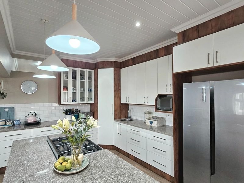 House For Sale in Monte Christo, Hartenbos - Photo 10