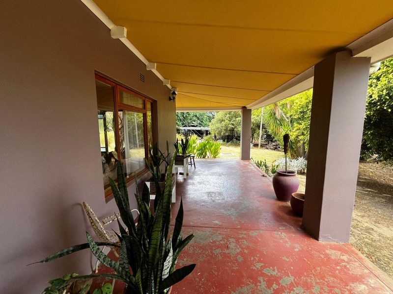 A Home Designed for Volume and Light in Riebeek Kasteel - Photo 7
